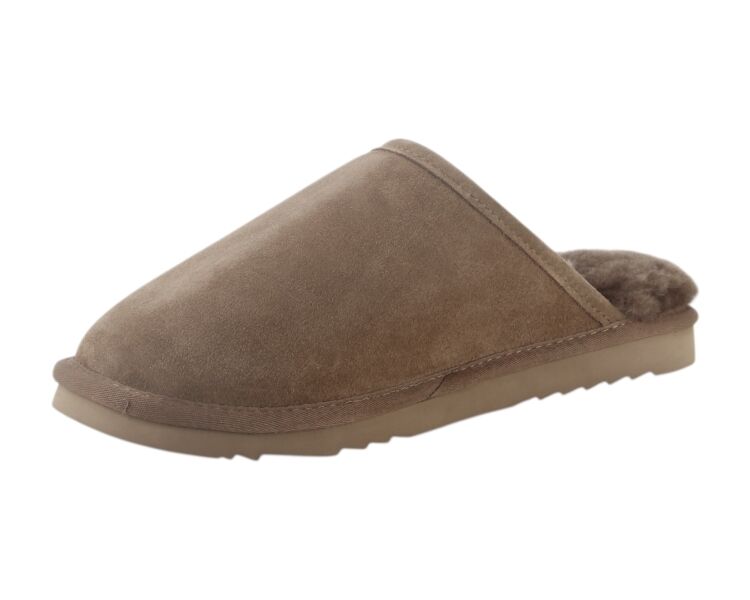 CLC521055 donkertaupe