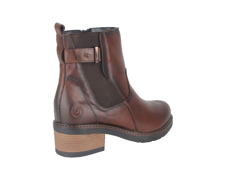 D1A82-22 cognac